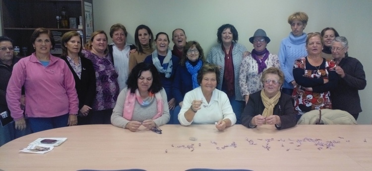 Punto Encuentro Mujeres 25N 2014 (25)